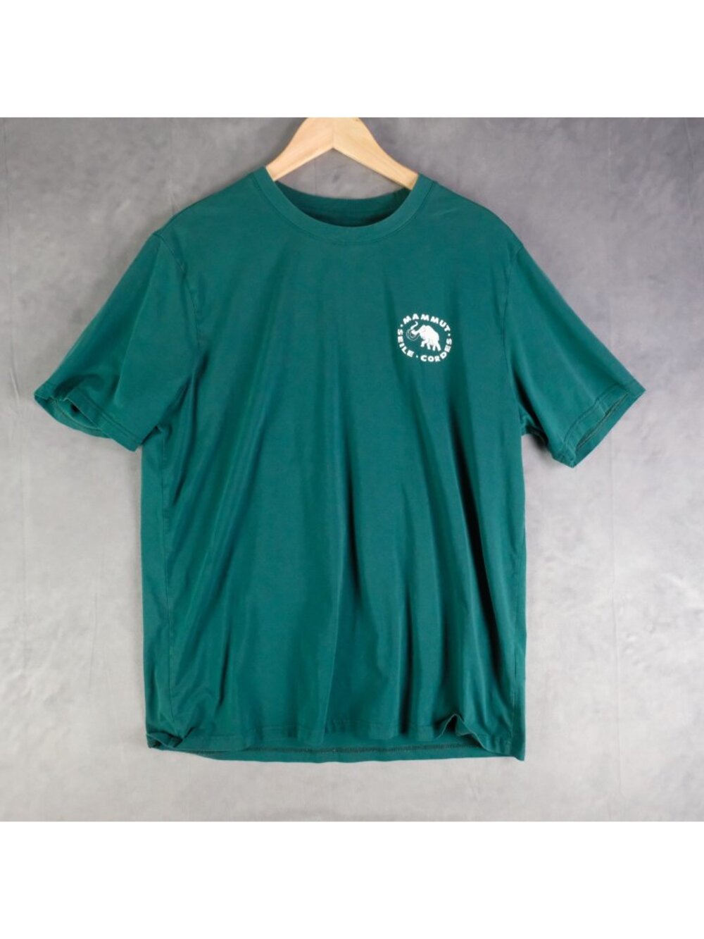 Mammut T Shirt Mens Extra Large Green Double Sided Logo Stretch Short Sleeve